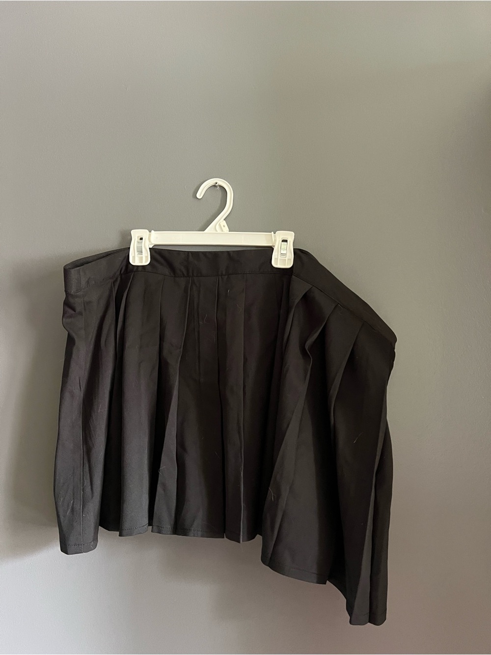 Fashion Nova Black Pleated Mini Skirt